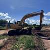 🚜 Komatsu PC220 Excavator For Sale – Ready to Work in Kenya! thumb 1