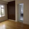 2 bedroom apartment for rent in Rhapta Road thumb 6