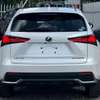 LEXUS NX300 thumb 3