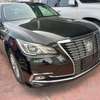 TOYOTA CROWN NEW IMPORT. thumb 0