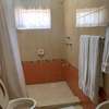 Fully Furnished and Serviced 1 Bedroom apartment in kilimani thumb 5
