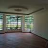 5 Bed Townhouse with En Suite at Lavington thumb 12