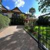 4 Bed Townhouse with En Suite in Lavington thumb 9