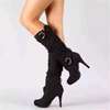 Ladies boots thumb 2