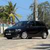 Mercedes benz B180 Black thumb 0