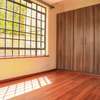 4 Bed House with En Suite in Redhill thumb 7
