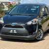 Toyota Sienta hybrid 1500cc fully loaded black color 2018. thumb 1