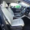 2018 Volvo xc40 thumb 5