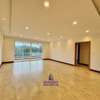 3 Bed Apartment with En Suite at City Park Drive thumb 16
