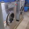 Commercial Washing Machine 14 Kg - Huebsch thumb 3