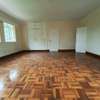 4 Bed House with En Suite in Rosslyn thumb 29