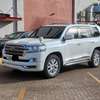2017 Toyota Landcruiser V8 thumb 13