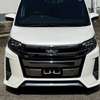 TOYOTA NOAH thumb 9