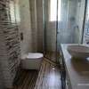 6 Bed Townhouse with Garden at Windy Ridge thumb 8