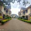 5 Bed Townhouse with Garden in Lavington thumb 3