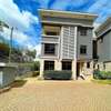 5 Bed Townhouse with En Suite in Lavington thumb 0