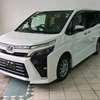Toyota voxy thumb 7