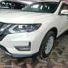 Nissan x-trail hybrid thumb 2