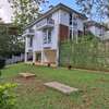 5 Bed Townhouse with En Suite in Rosslyn thumb 22