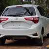 Toyota vitz thumb 3