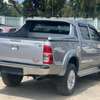 TOYOTA HILUX DOUBLE CABIN 2015 MODEL. thumb 3