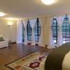 3 Bed Apartment with En Suite in Riverside thumb 5