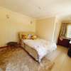 4 Bed Townhouse with En Suite at Valley Arcade thumb 13