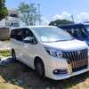 Toyota Noah Esquire White colour 2018 thumb 8