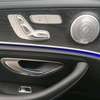 Mercedes Benz E200 thumb 6