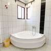 5 Bed House with En Suite in Shanzu thumb 5