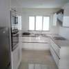 Furnished 2 Bed Apartment with En Suite at Rhapta Road thumb 5