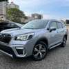 2018 Subaru forester hybrid thumb 2