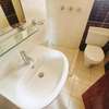 4 Bed House with En Suite in Rosslyn thumb 31