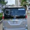 Nissan Serena silver thumb 3