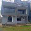 5 Bed House with En Suite in Garden Estate thumb 15