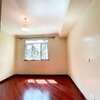 5 Bed Townhouse with En Suite in Lavington thumb 7