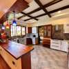 6 Bed House with En Suite in Ridgeways thumb 14