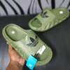 Adidas Yeezy Slides size:40-45 thumb 3
