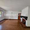 5 Bed House with En Suite in Gigiri thumb 3
