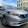 Nissan note E power silver 2017 thumb 2