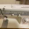 Singer 1301 Electric sewing machine thumb 5