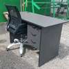 Executive High quality office desks and chairs thumb 2