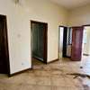 5 bedroom Ambassadorial house for rent in Runda thumb 4