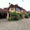 5 Bed Townhouse with En Suite in Kileleshwa thumb 5