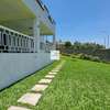 6 Bed House with En Suite in Runda thumb 10