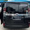 Toyota voxy 2018 Black thumb 3