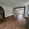 5 Bed House with En Suite in Rosslyn thumb 15