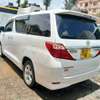 Toyota alphard thumb 1