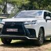2023 Lexus LX500d thumb 3