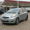 2006 Toyota Vitz thumb 2